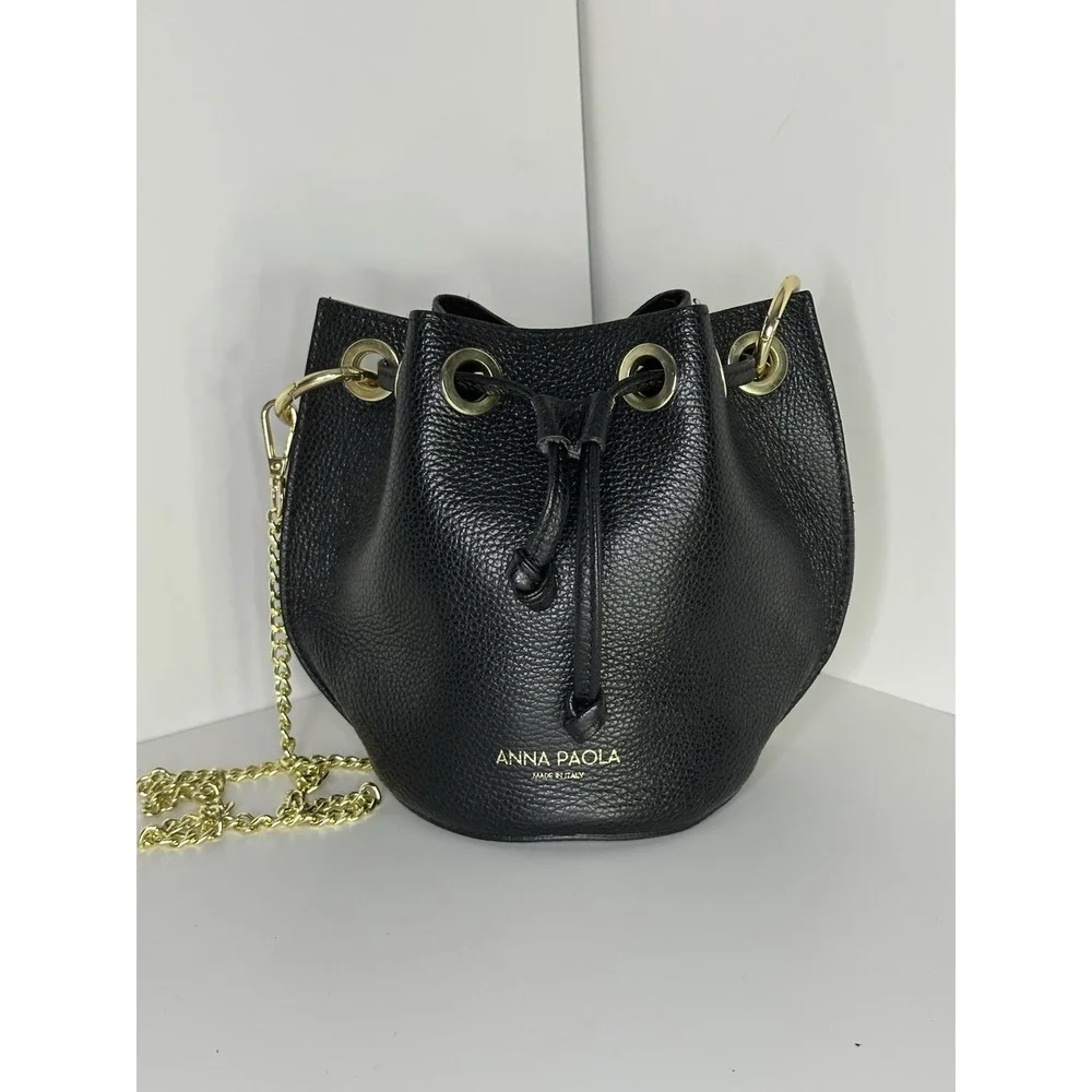 Anna Paola, Bucket Bag Black Pebbled Leather Drawstring Gold Chain Made In Italy